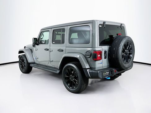 Used 2022 Jeep Wrangler Sahara w/ Safety Group image 5