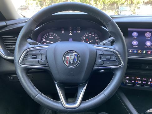 Used 2021 Buick Envision Essence FWD image 16