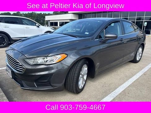 Used 2020 Ford Fusion SE FWD image 1