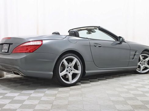 Used 2013 Mercedes-Benz SL 550 image 9
