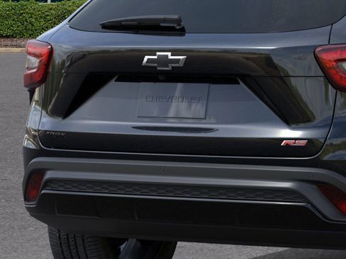 New 2026 Chevrolet Trax RS w/ Driver Confidence Package image 50
