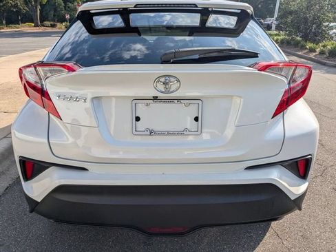 Used 2018 Toyota C-HR XLE FWD image 8