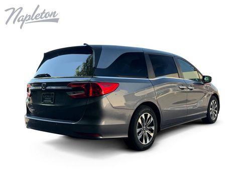 Used 2023 Honda Odyssey EX-L image 6