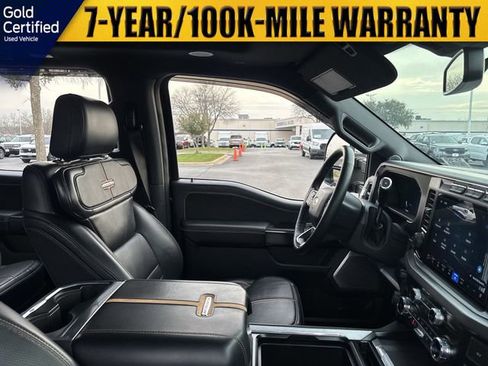 Used 2024 Ford F250 Platinum image 18