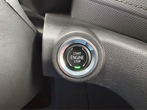 Used 2023 Chevrolet TrailBlazer LT w/ Convenience Package image 23