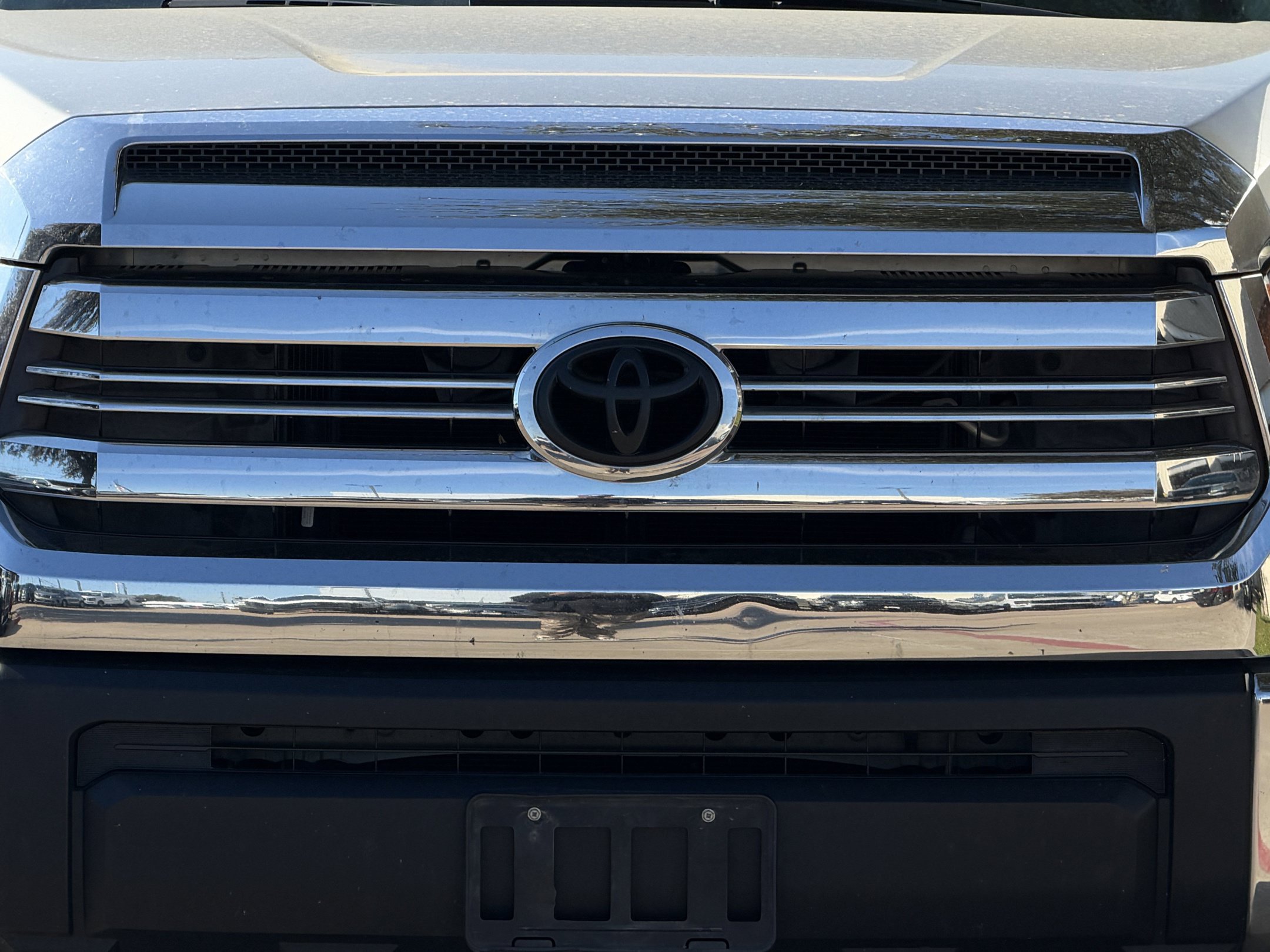 Used 2017 Toyota Tundra SR5 w/ SR5 Upgrade Package RWD image 12