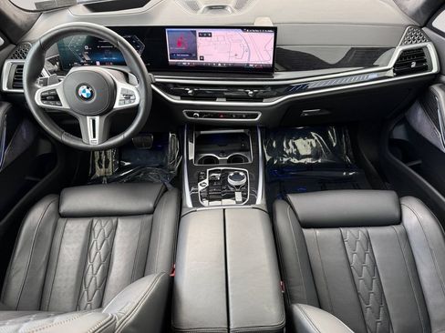 Certified 2026 BMW X7 M60i w/ Executive Package AWD/4WD image 10