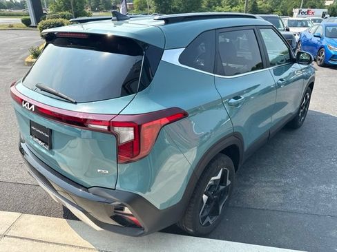 Certified 2024 Kia Seltos EX AWD/4WD image 6