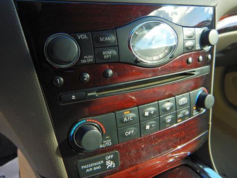 Used 2013 INFINITI G37 Base w/ Premium Pkg image 13