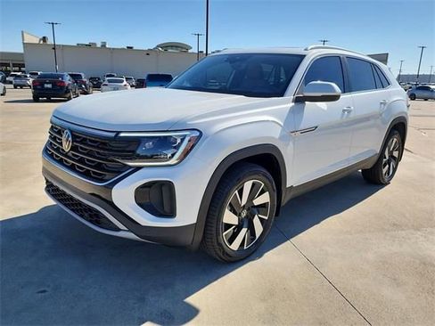 New 2026 Volkswagen Atlas Cross Sport SEL image 8