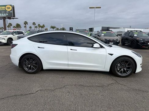 Used 2021 Tesla Model 3 Long Range image 7