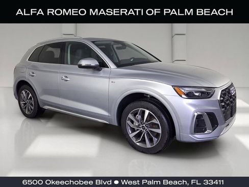 Used 2023 Audi Q5 2.0T Premium w/ Convenience Package AWD/4WD image 1
