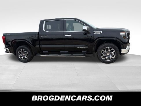 New 2026 GMC Sierra 1500 SLT w/ SLT Premium Plus Package AWD/4WD image 2