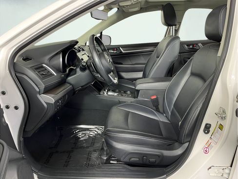 Used 2019 Subaru Legacy 3.6R Limited AWD/4WD image 10