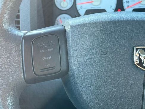 Used 2006 Dodge Ram 1500 Truck ST image 18