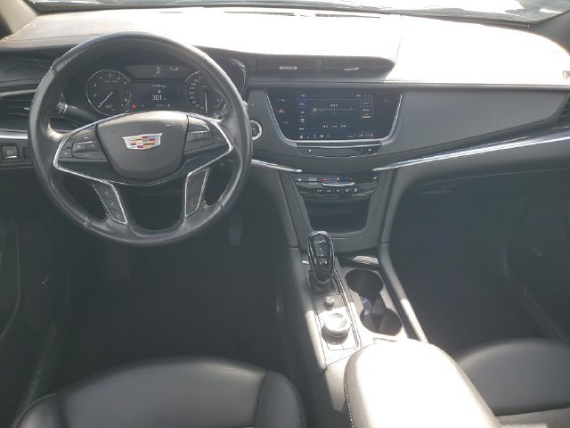Certified 2022 Cadillac XT5 Premium Luxury AWD/4WD image 12