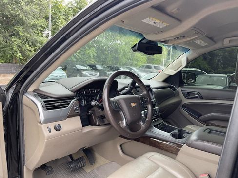 Used 2015 Chevrolet Tahoe LT RWD image 16