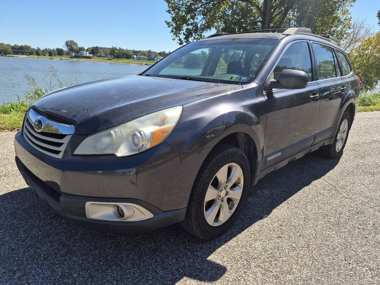 Used 2012 Subaru Outback 2.5i AWD/4WD image 1