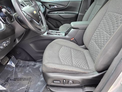 Used 2020 Chevrolet Equinox LT image 13