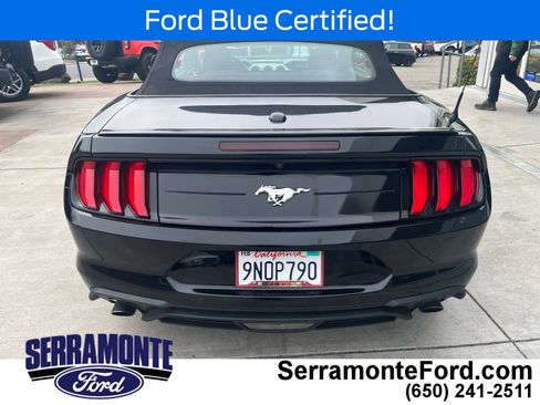 Used 2022 Ford Mustang Premium RWD image 6