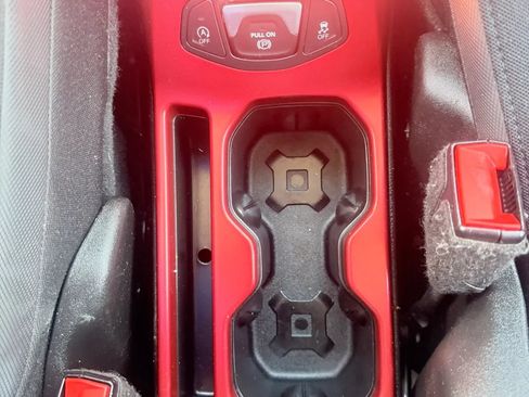Used 2019 Jeep Renegade Trailhawk w/ LED Lighting Group AWD/4WD image 30