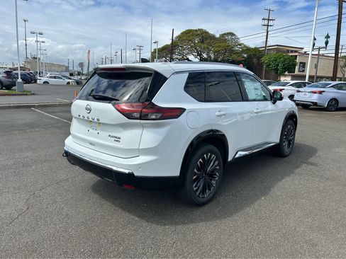 New 2026 Nissan Rogue Platinum AWD/4WD image 3