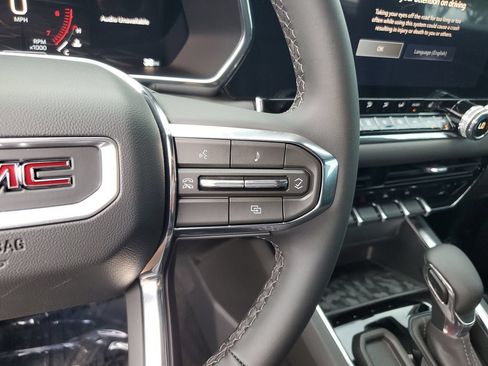 New 2026 GMC Canyon Elevation w/ Convenience Package RWD image 28