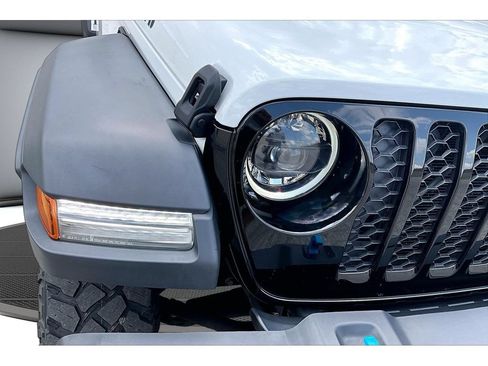 Used 2023 Jeep Wrangler Unlimited w/ 8.4" Radio Group AWD/4WD image 53