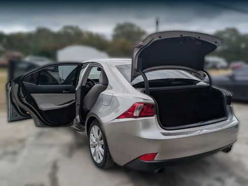 Used 2015 Lexus IS 200t image 13