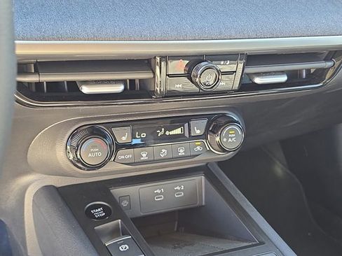 New 2026 Nissan Kicks SV w/ SV Premium Package image 25