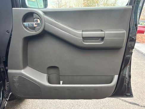 Used 2012 Nissan Xterra PRO-4X w/ Pro-4x Leather Pkg image 15