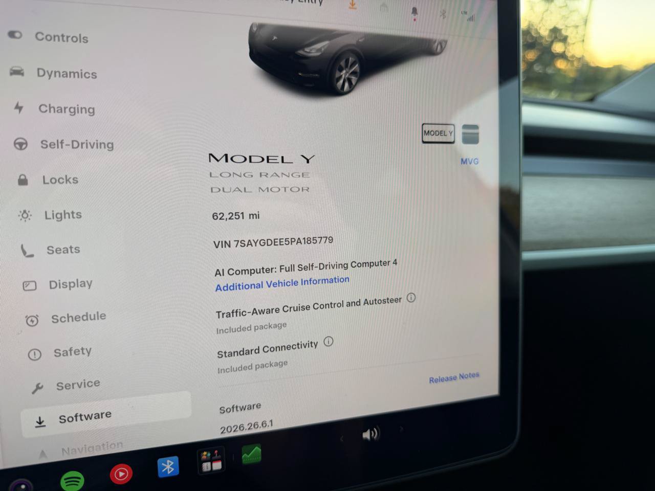 Used 2023 Tesla Model Y Long Range AWD/4WD image 17