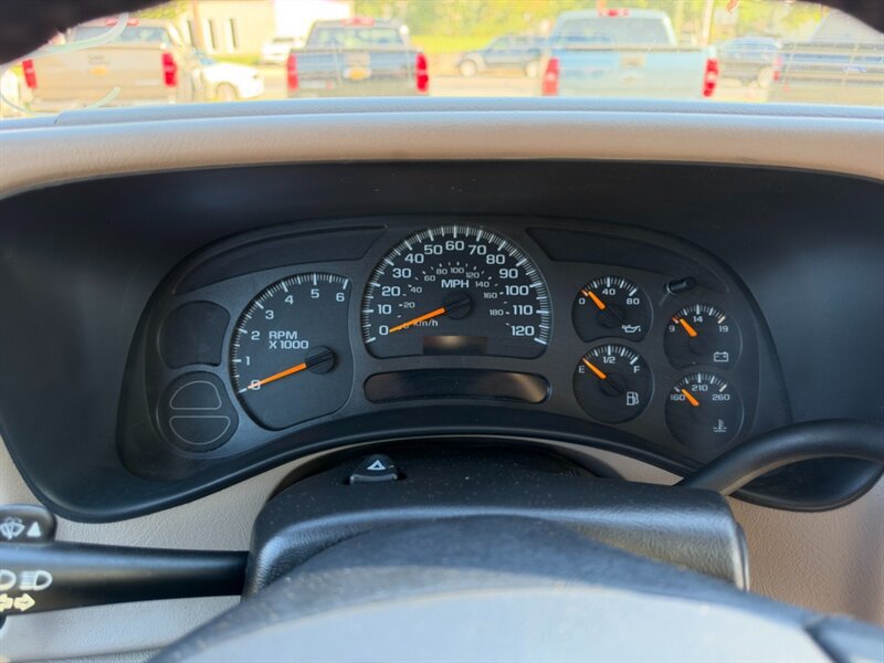 Used 2003 Chevrolet Avalanche 4x4 w/ Suspension Package, Off-Road image 18