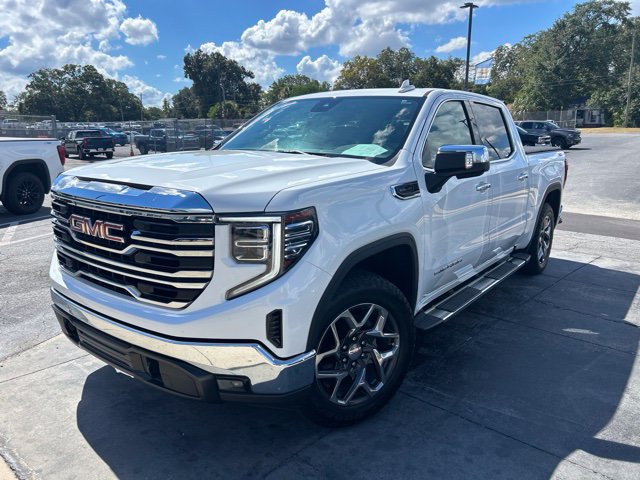 Used 2024 GMC Sierra 1500 SLT AWD/4WD image 1