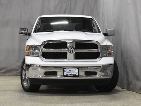 Used 2022 RAM 1500 Classic SLT image 5