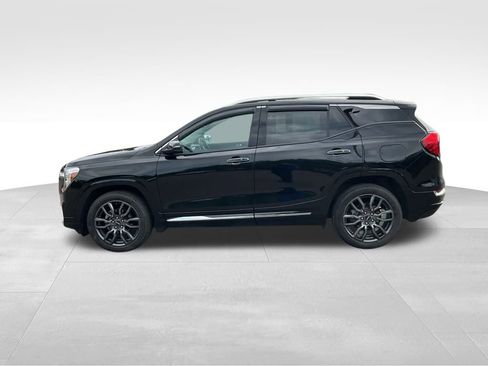 Used 2023 GMC Terrain Denali image 33