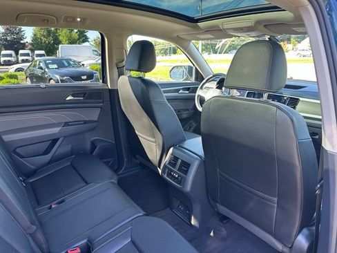 Used 2023 Volkswagen Atlas SE AWD/4WD image 22