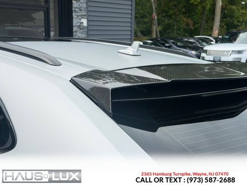 Used 2021 Lamborghini Urus AWD/4WD image 34