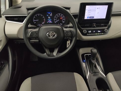 Used 2023 Toyota Corolla LE image 22