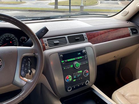 Used 2012 GMC Yukon SLE w/ Convenience Package image 6