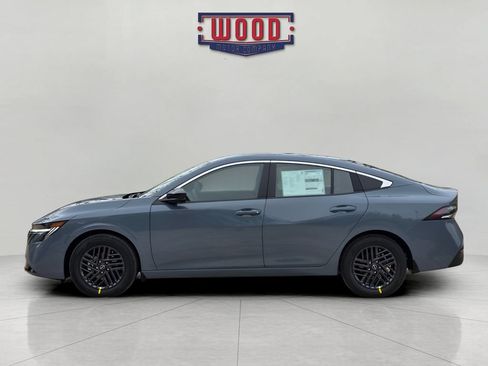 New 2026 Nissan Sentra SV w/ SV Convenience Package FWD image 4