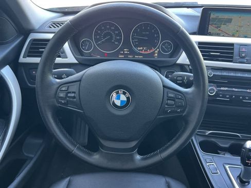 Used 2016 BMW 320i xDrive Sedan image 14
