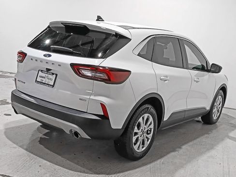 Used 2023 Ford Escape Active FWD image 6
