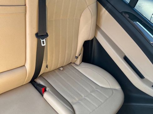 Used 2018 Mercedes-Benz GLS 450 4MATIC image 41