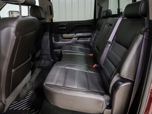 Used 2017 GMC Sierra 2500 Denali AWD/4WD image 17