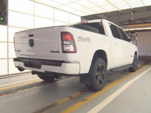 Used 2020 RAM 1500 Big Horn AWD/4WD image 5