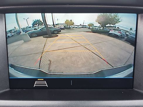 Used 2022 Chevrolet Colorado LT w/ Fleet Safety Package image 22