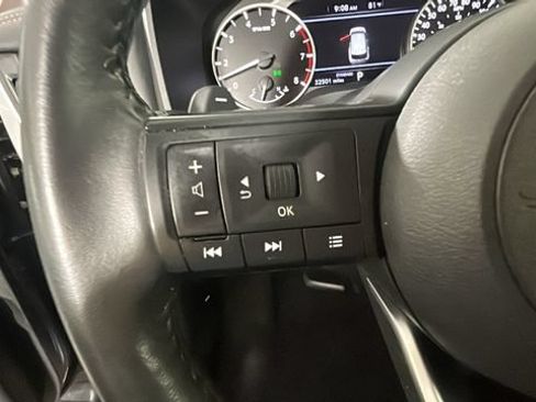 Used 2023 Nissan Rogue FWD image 15