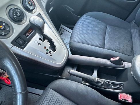 Used 2010 Toyota Matrix XRS image 19