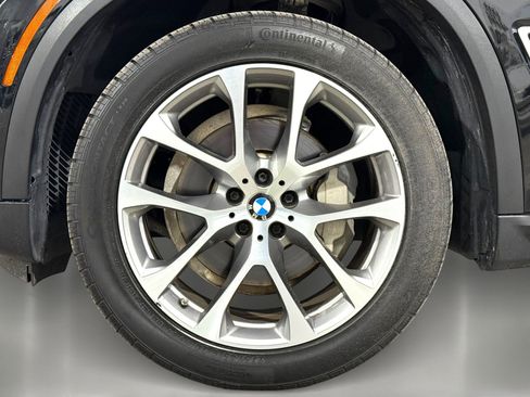 Used 2019 BMW X5 xDrive40i w/ Premium Package 2 image 11